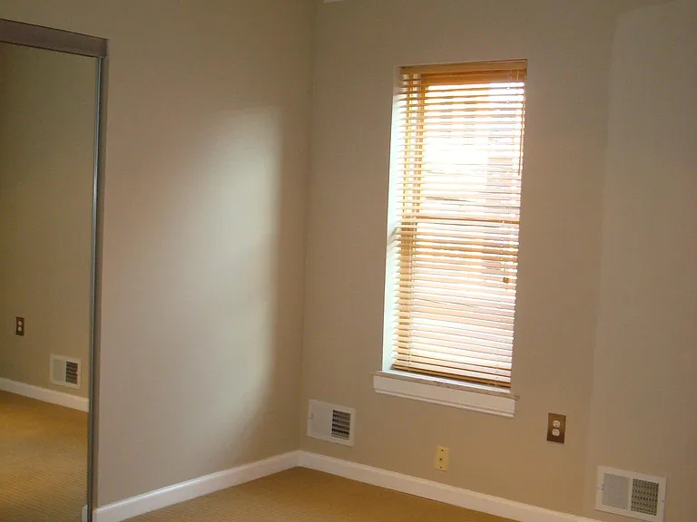 58 S 20th St #58 — Photo 5