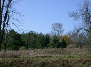 5660 Meadow Dr, Ann Arbor, MI 48105