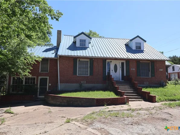 702 Trimmier Rd, Killeen, TX 76541