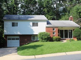 7825 Cayuga Ave, Bethesda, MD 20817