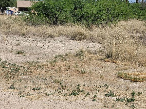 5th image of 604 N Tucson Ave #0