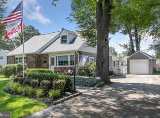 18 Dechert Rd, Conshohocken, PA 19428