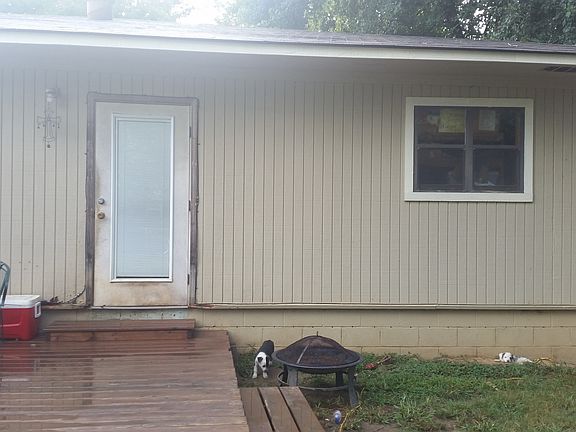 4th image of 912 Ezell St