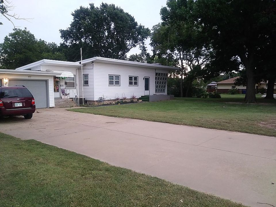 front yard view
