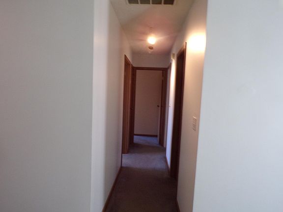 4th image of 3136 Portsmouth Dr W