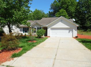 1808 Wagner Pointe Dr NW, Conover, NC 28613