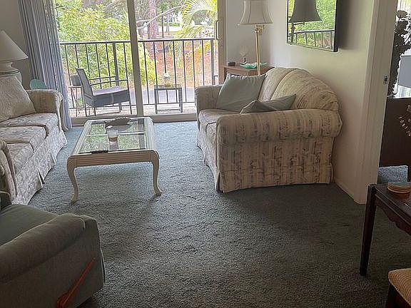 2nd image of 533 Parkdale Mews #533