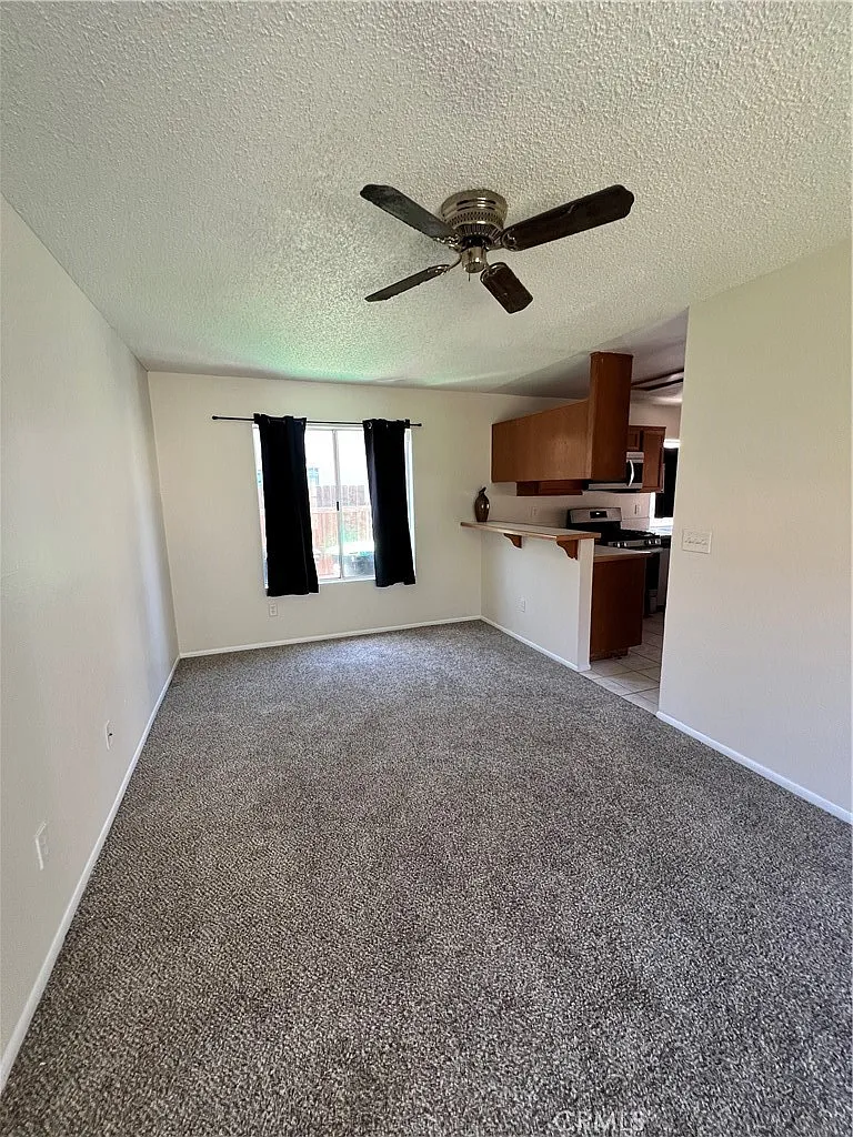 3 bed, 2.5 bath, 1756 sqft, $2,875 — Photo 3