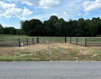 W Shady Ln, Hulbert, OK, 74441
