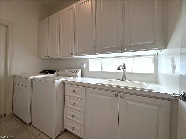 4402 Novato Ct — Photo 20