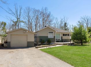 3909 Richview Rd, Innisfil, ON L9S2L7