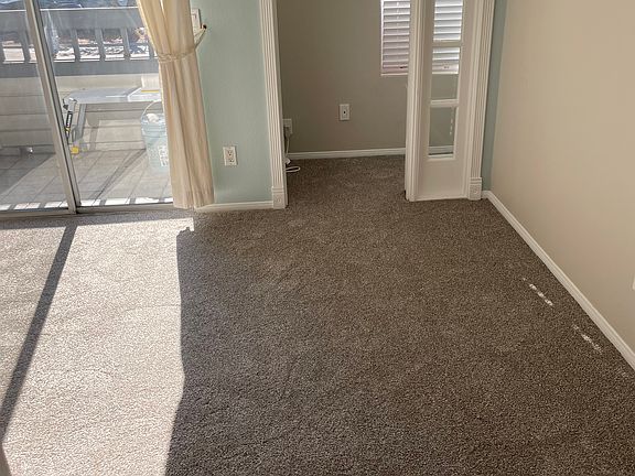 2nd image of 3950 Cleveland Ave Unit 201