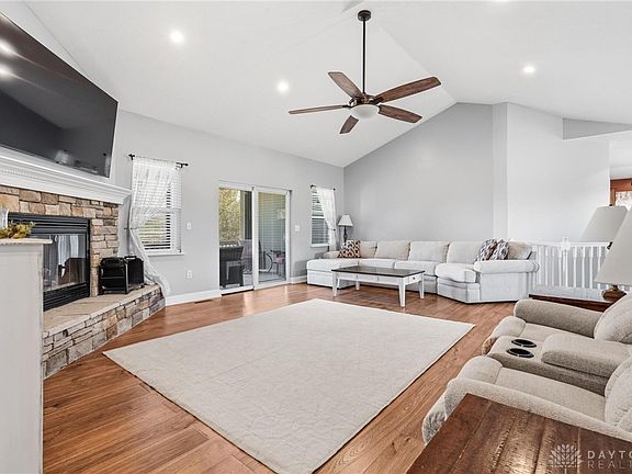 5th image of 78 Inwood Rd