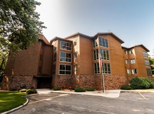 415 S 4th St APT D2, Marshall, MN 56258