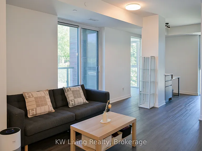 185 Alberta Ave #303 — Photo 13