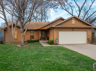 3125 SW Belle Ave, Topeka, KS 66614
