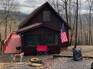 2907 Crossings View Rd, Paw Paw, WV 25434