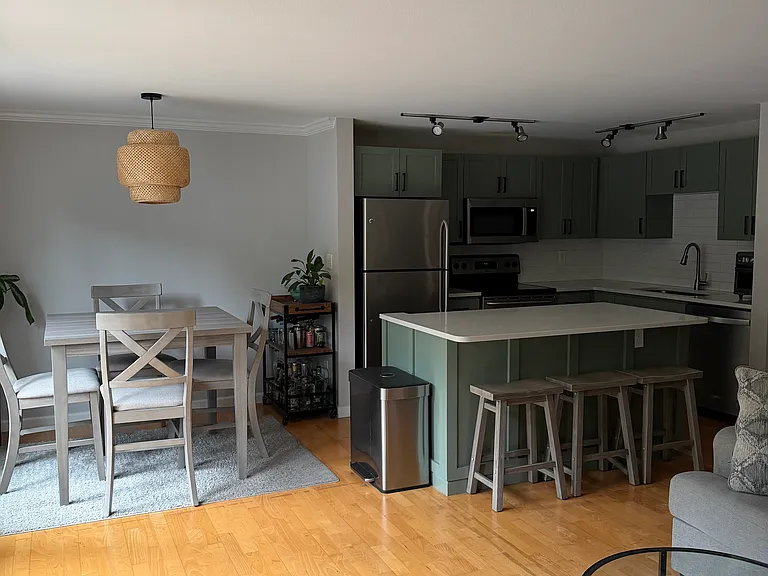 3661 Phinney Ave N #209 — Photo 4