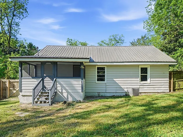 1159 Atlanta Hwy NW — Photo 3