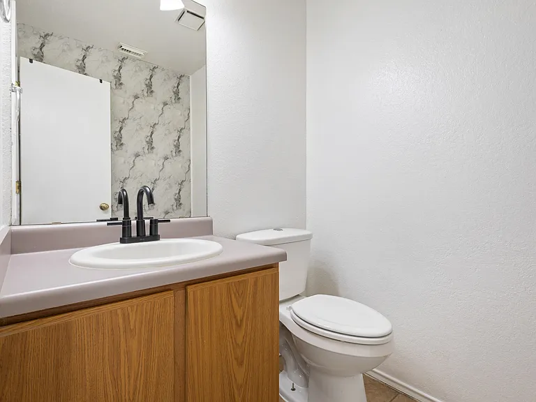 372 Copper Hill Dr — Photo 12