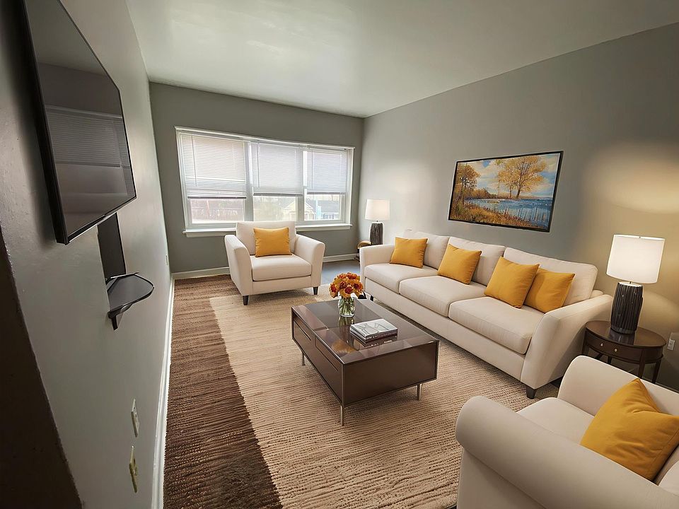 1st image of 808 State St #14