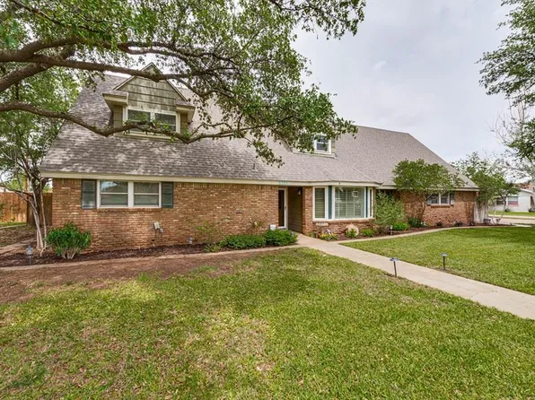 6201 Glenhaven Dr, Odessa, TX 79762