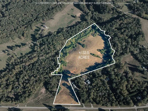 4228 Clarks Bridge Rd, Gainesville, GA 30506