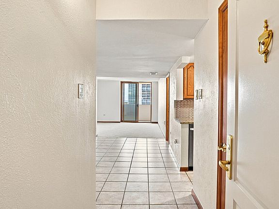 5th image of 1020 15th St APT 34D