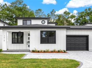1018 Farmstead St, Eustis, FL 32736