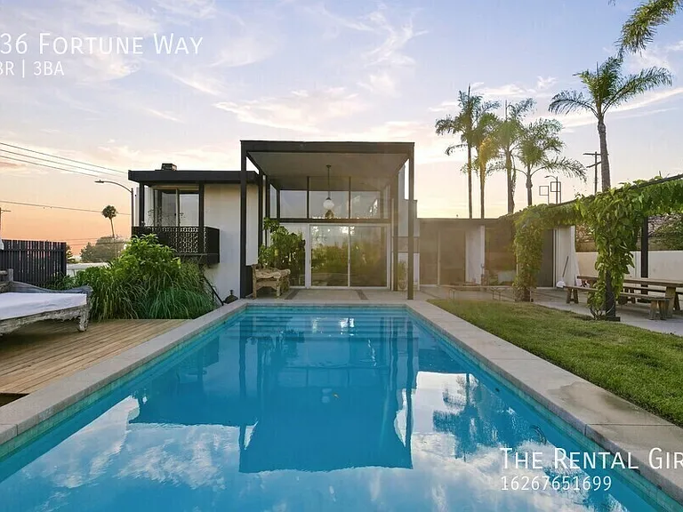 936 Fortune Way — Photo 2