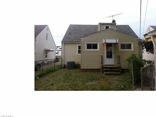 5th image of 488 E 314th St