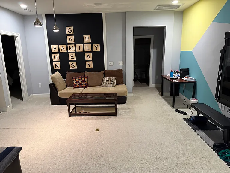 1605 Capstone Dr — Photo 25