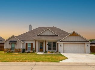 105 Treys Way, Godley, TX 76044