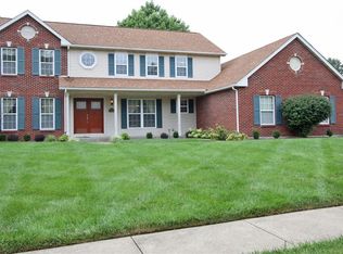 4301 Woodfield Pl, Belleville, IL 62226