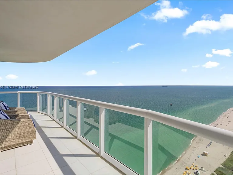 6365 Collins Ave #3803 — Photo 36