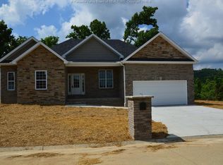84 Smelser Ln, Milton, WV 25541