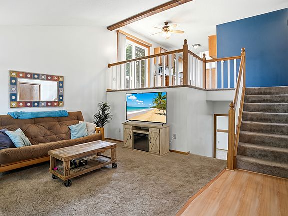 2nd image of 12801 Belle Aire Dr