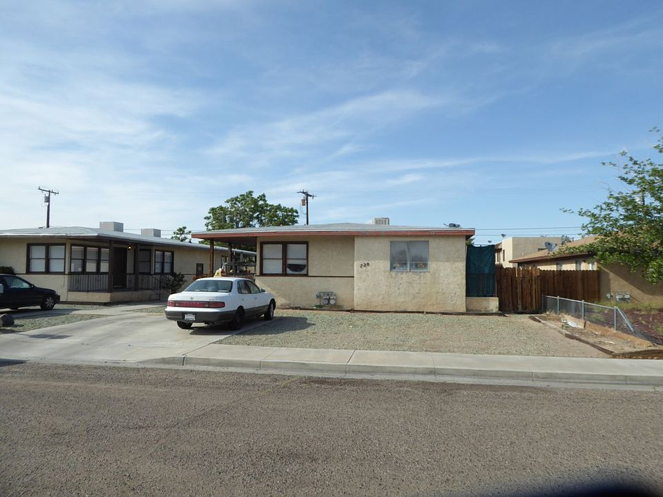 2nd image of 720 Commercial Ave