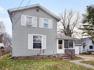 123 Wimple St, Grass Lake, MI 49240