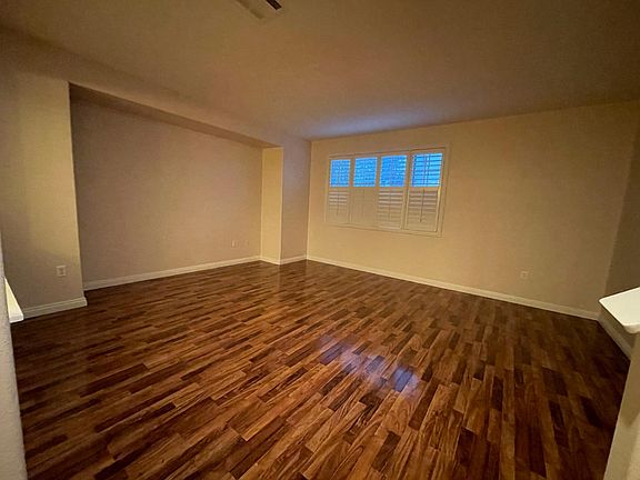 3rd image of 433 Merced Ct