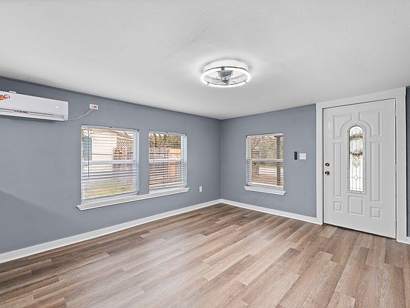 4th image of 107 Avenue B