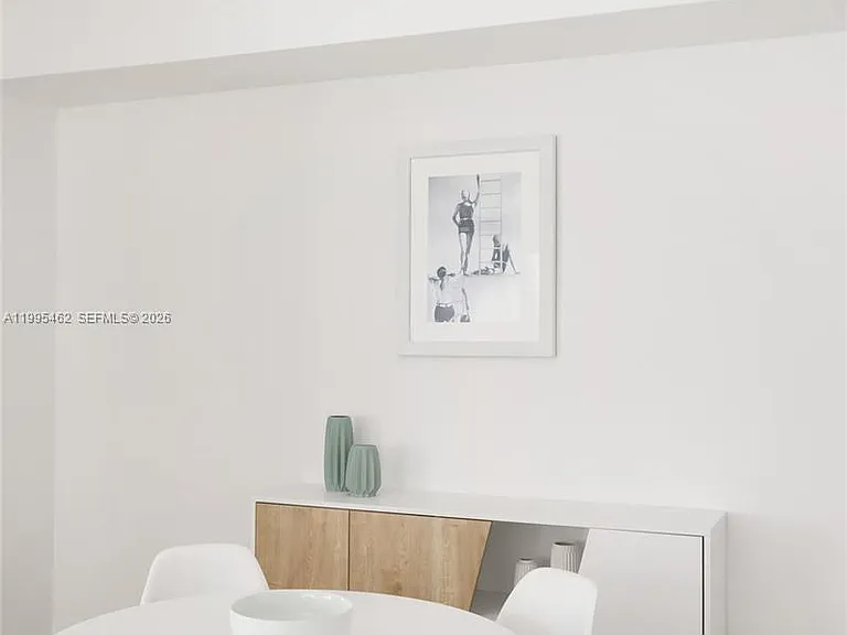 9881 E Bay Harbor Dr #504 — Photo 2