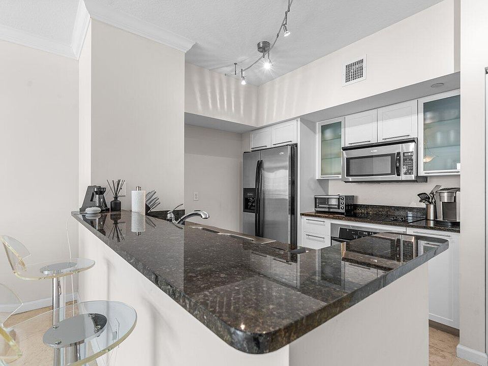 1st image of 235 NE 1st Street #504