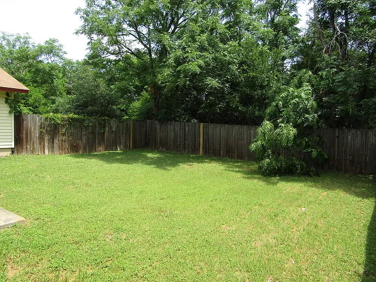 10609 Archdale Dr — Photo 22