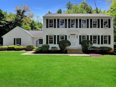 14 Wainscott Lane, East Setauket, NY, 11733