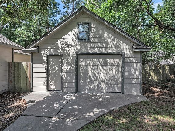 4th image of 3015 Fitzgerald Dr