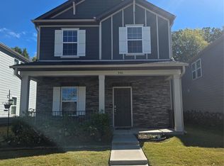 340 Cranford Dr, Pineville, NC 28134