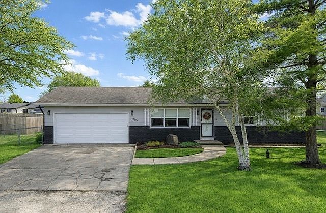 1st image of 2215 Heather Hills Dr