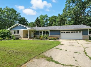 403 Firefly Dr, Michigan City, IN 46360