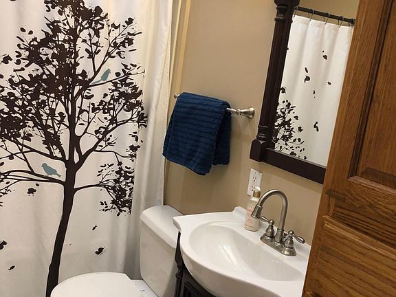 4th image of 4671 Cheshire Pl
